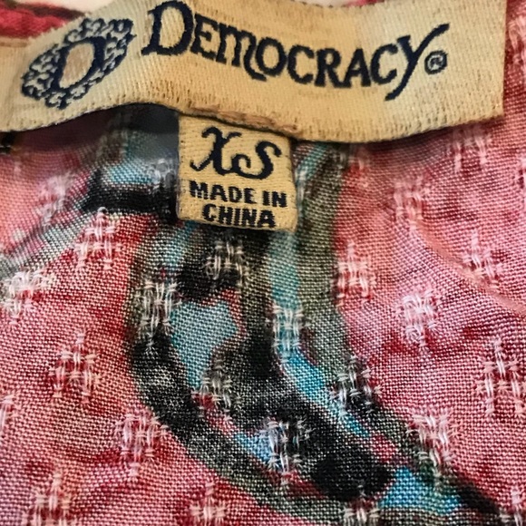 DEMOCRACY cold shoulder tassel top - Picture 7 of 9